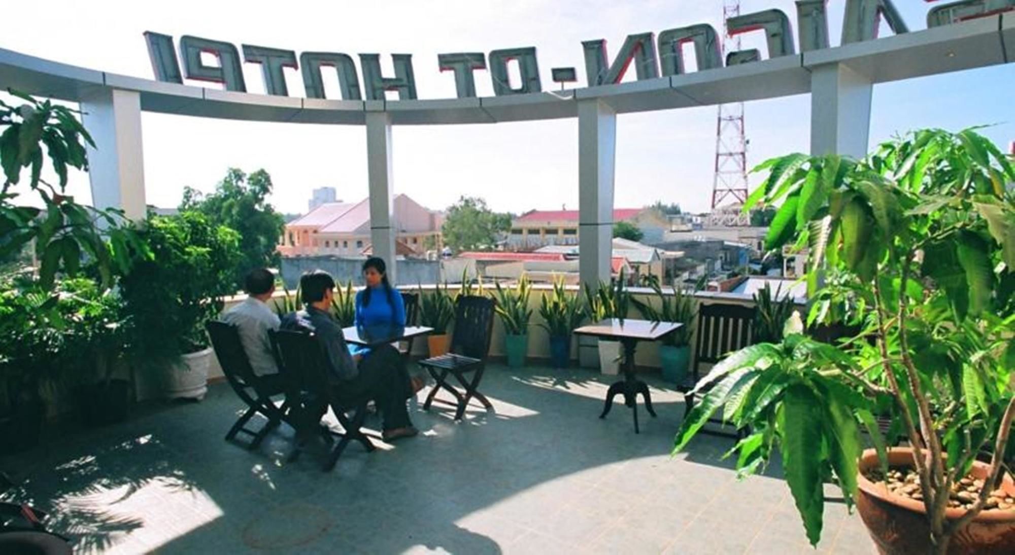 Saigon Pt Hotel Фан Тиет Екстериор снимка